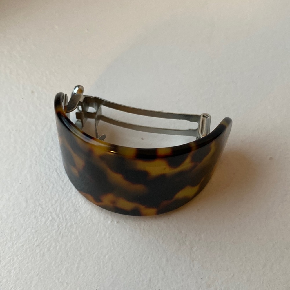 JCrew tortoise hair clip